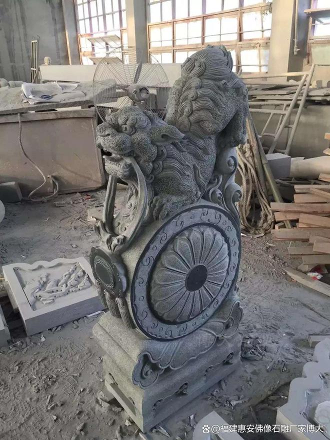 石雕抱鼓石在现代景观中的创新